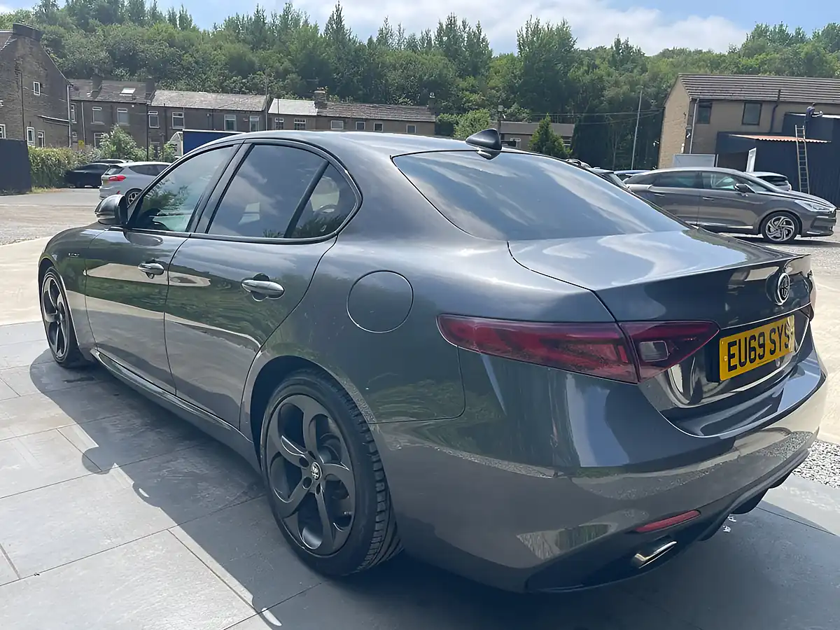 Used 2019 Alfa Romeo Giulia Veloce Grey - Interior and Exterior details 5