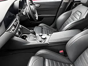 Used 2019 Alfa Romeo Giulia Veloce Red - Interior and Exterior details 14