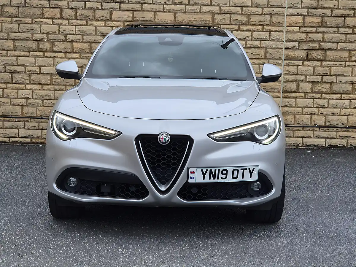 Used 2019 Alfa Romeo Stelvio Milano Edizione Grey - Interior and Exterior details 8