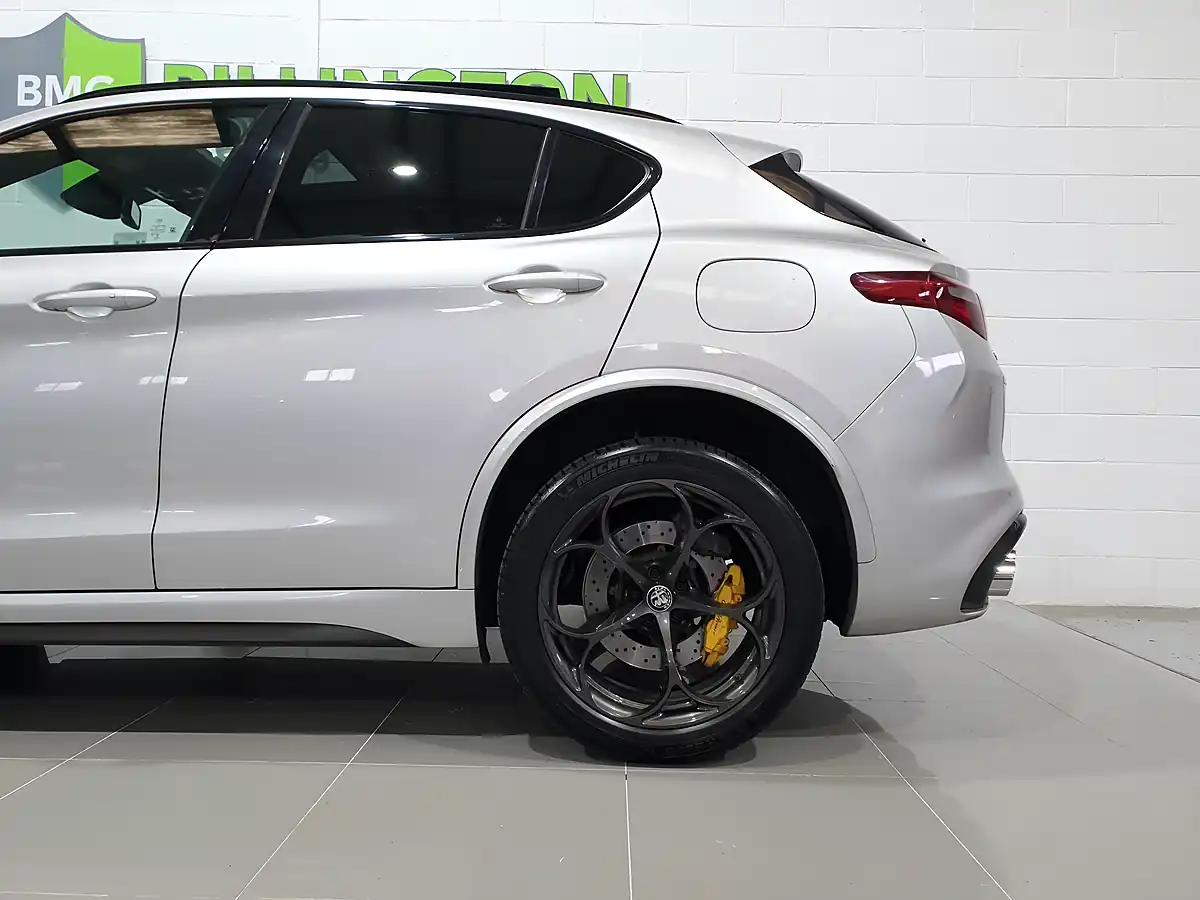 Used 2019 Alfa Romeo Stelvio Quadrifoglio Grey - Interior and Exterior details 11
