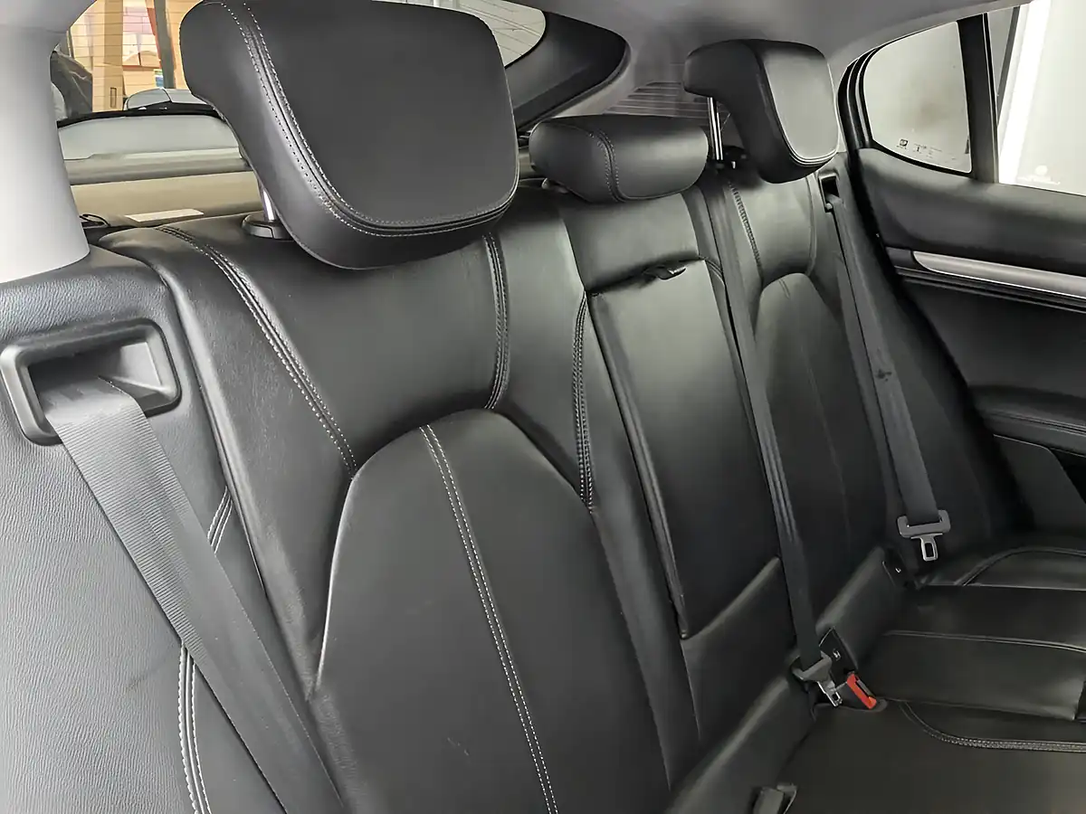 Used 2019 Alfa Romeo Stelvio Super Silverstone Grey - Interior and Exterior details 13