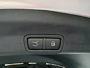 Used 2019 Alfa Romeo Stelvio Super Silverstone Grey - Interior and Exterior details 15