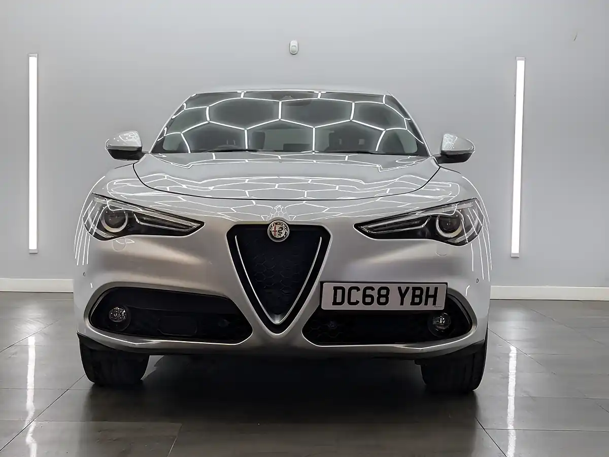 Used 2019 Alfa Romeo Stelvio Super Silverstone Grey - Interior and Exterior details 2