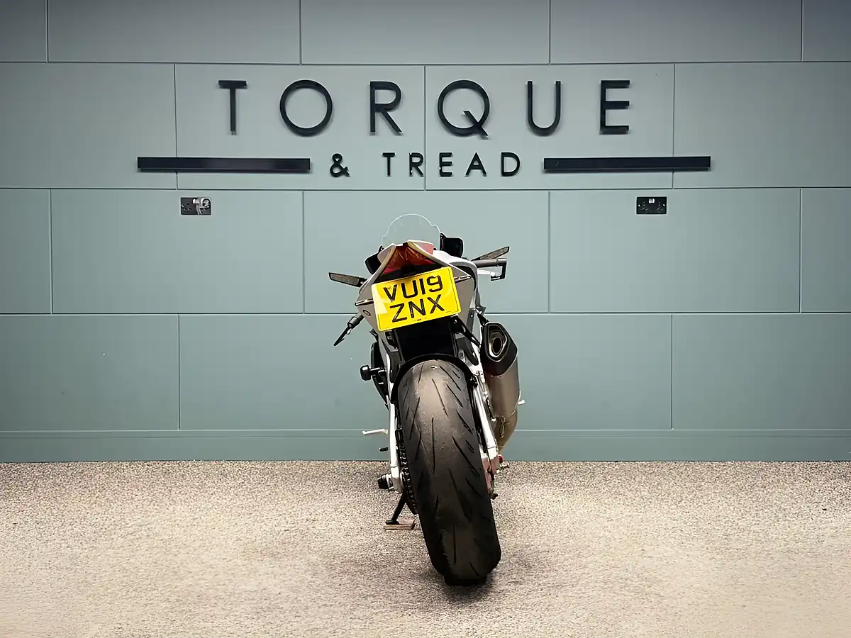 Used 2019 Aprilia RSV4 Rr Super Sports Grey - Interior and Exterior details 5