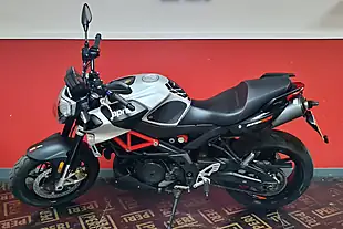 Used 2019 Aprilia Shiver 900 Grey - Interior and Exterior details 8