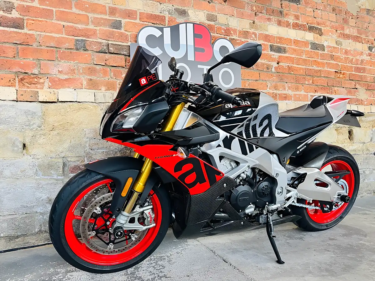 Used 2019 Aprilia Tuono 1100 V4 Factory Grey - Interior and Exterior details 12
