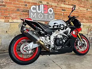Used 2019 Aprilia Tuono 1100 V4 Factory Grey - Interior and Exterior details 4