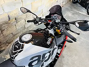 Used 2019 Aprilia Tuono 1100 V4 Factory Grey - Interior and Exterior details 8