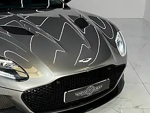 Used 2019 Aston Martin Dbs Superleggera Green - Interior and Exterior details 14