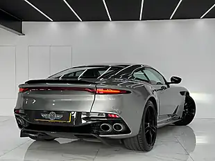 Used 2019 Aston Martin Dbs Superleggera Green - Interior and Exterior details 5