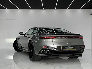 Used 2019 Aston Martin Dbs Superleggera Green - Interior and Exterior details 6