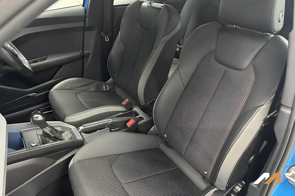 Used 2019 Audi A1 S Line Blue - Interior and Exterior details 15