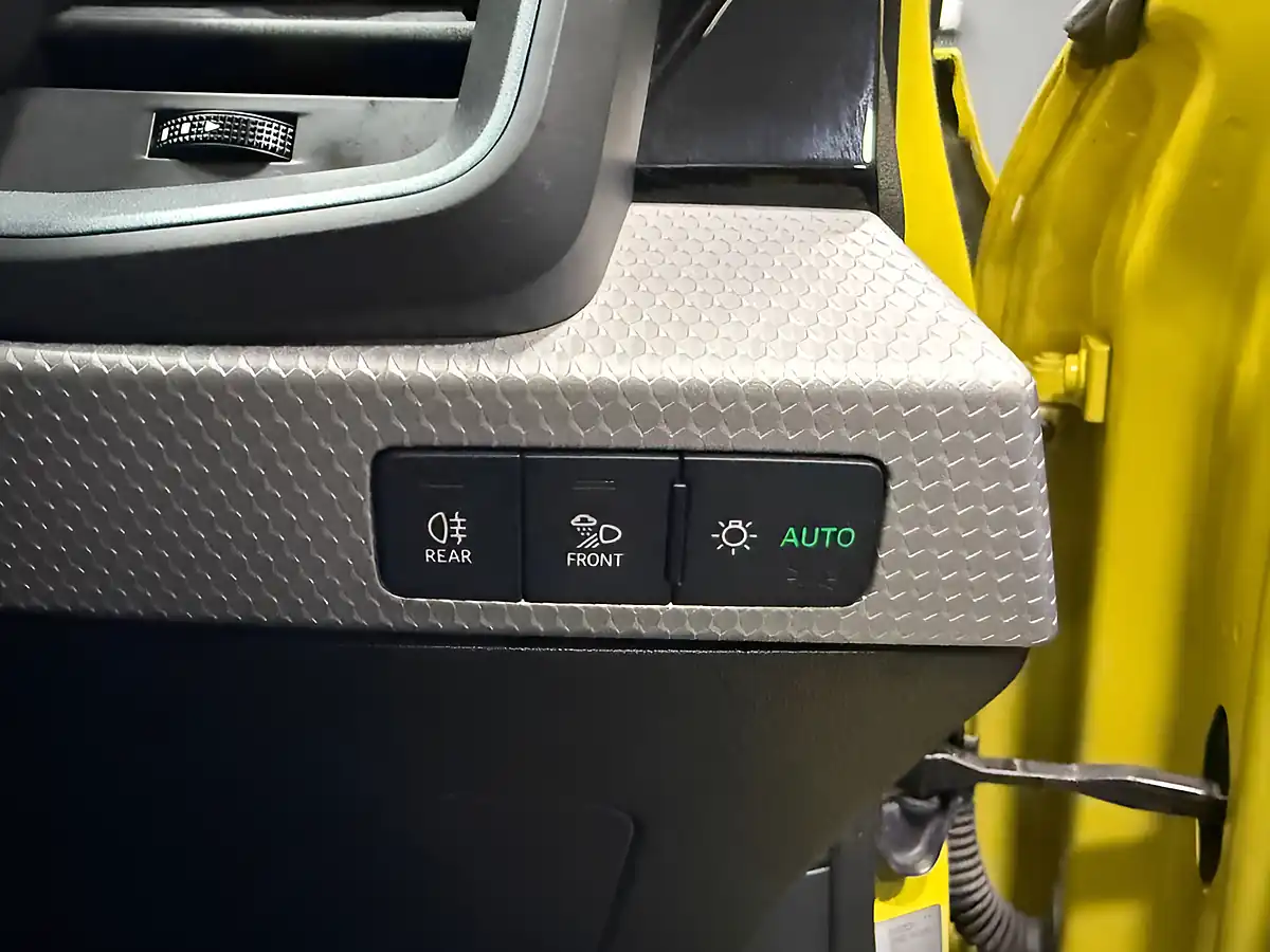 Used 2019 Audi A1 S Line Contrast Edition Python Yellow - Interior and Exterior details 19