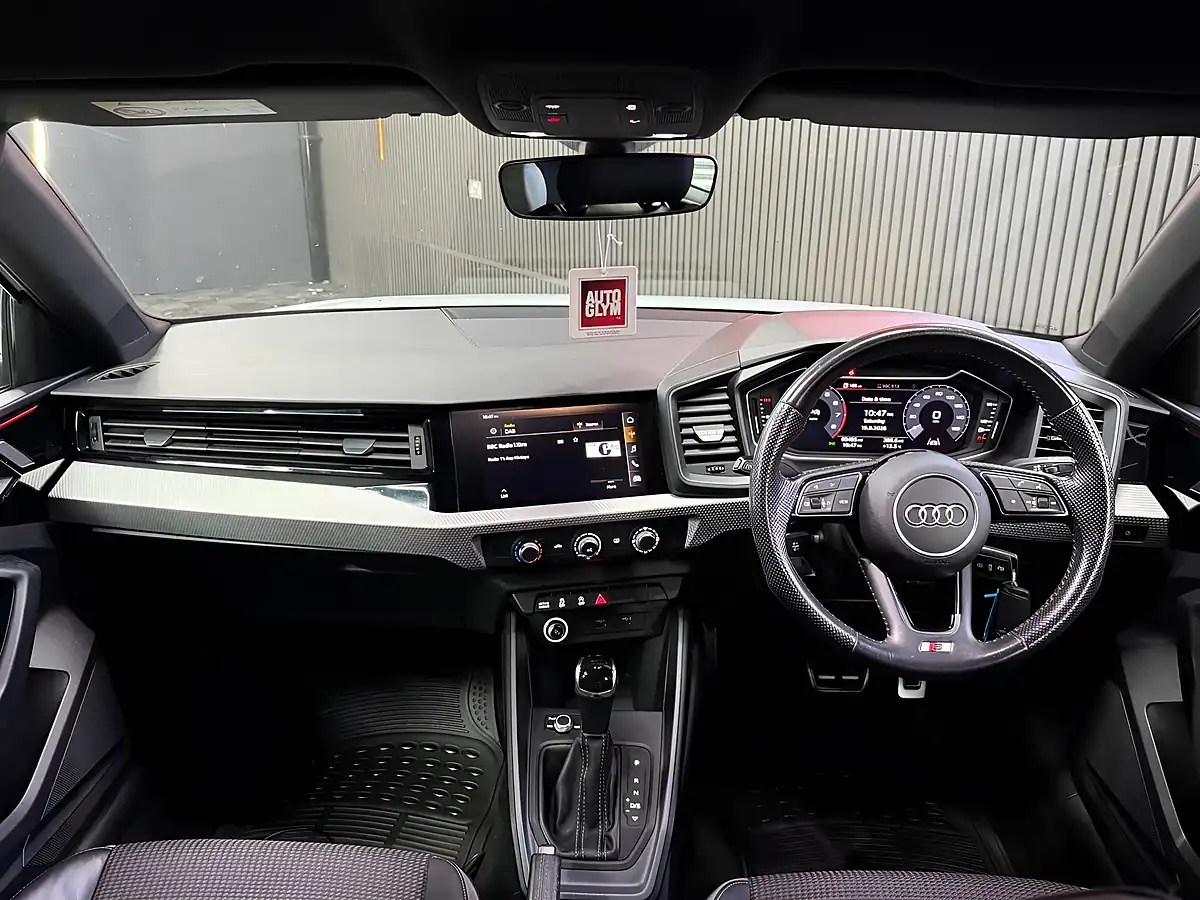 Used 2019 Audi A1 S Line White - Interior and Exterior details 4