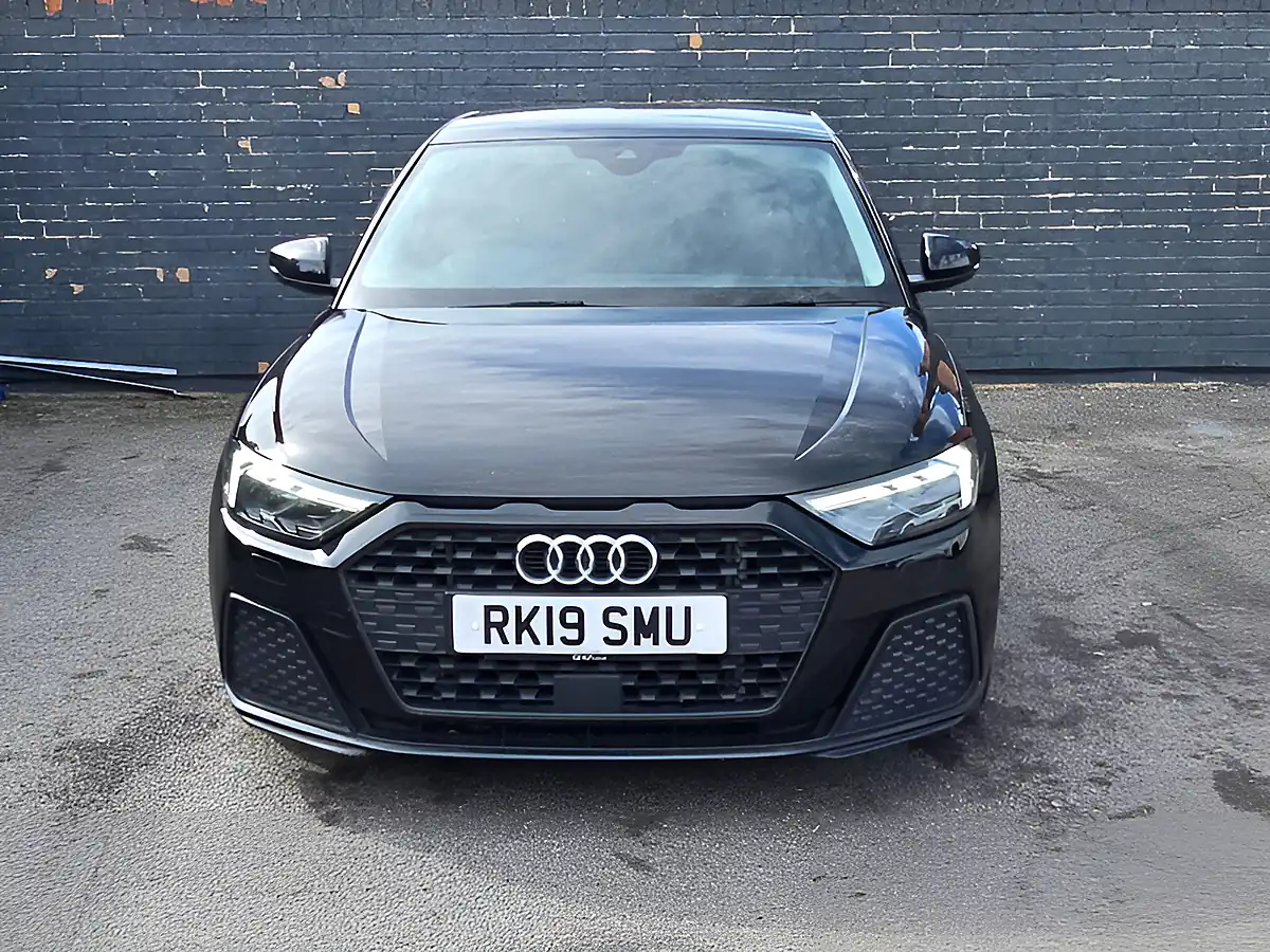 Used 2019 Audi A1 Se Sportback Black - Interior and Exterior details 4