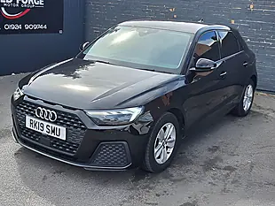 Used 2019 Audi A1 Se Sportback Black - Interior and Exterior details 5