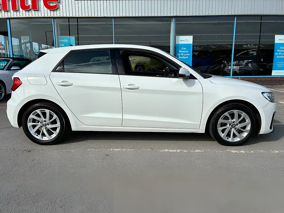 Used 2019 Audi A1 Sport White - Interior and Exterior details 17