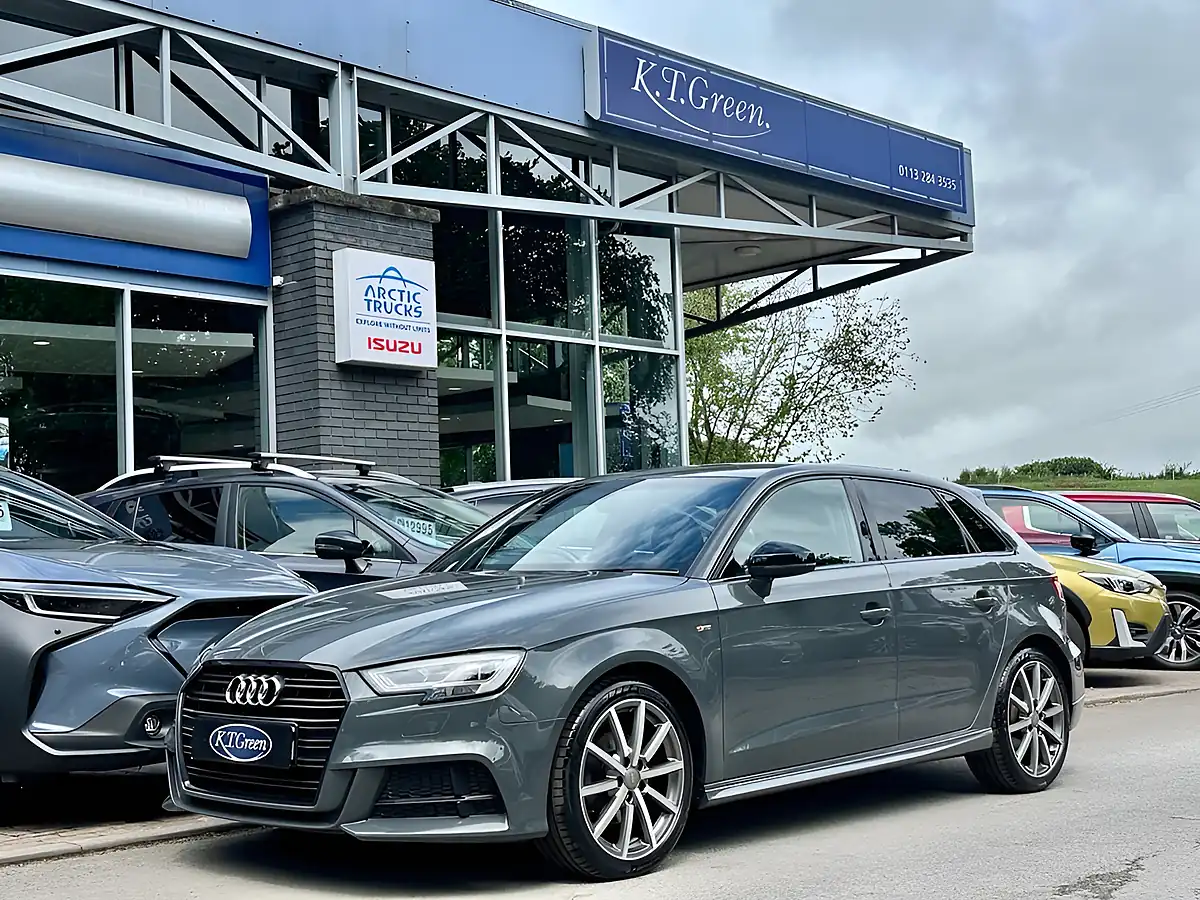 Used 2019 Audi A3 Black Edition Grey - Front View