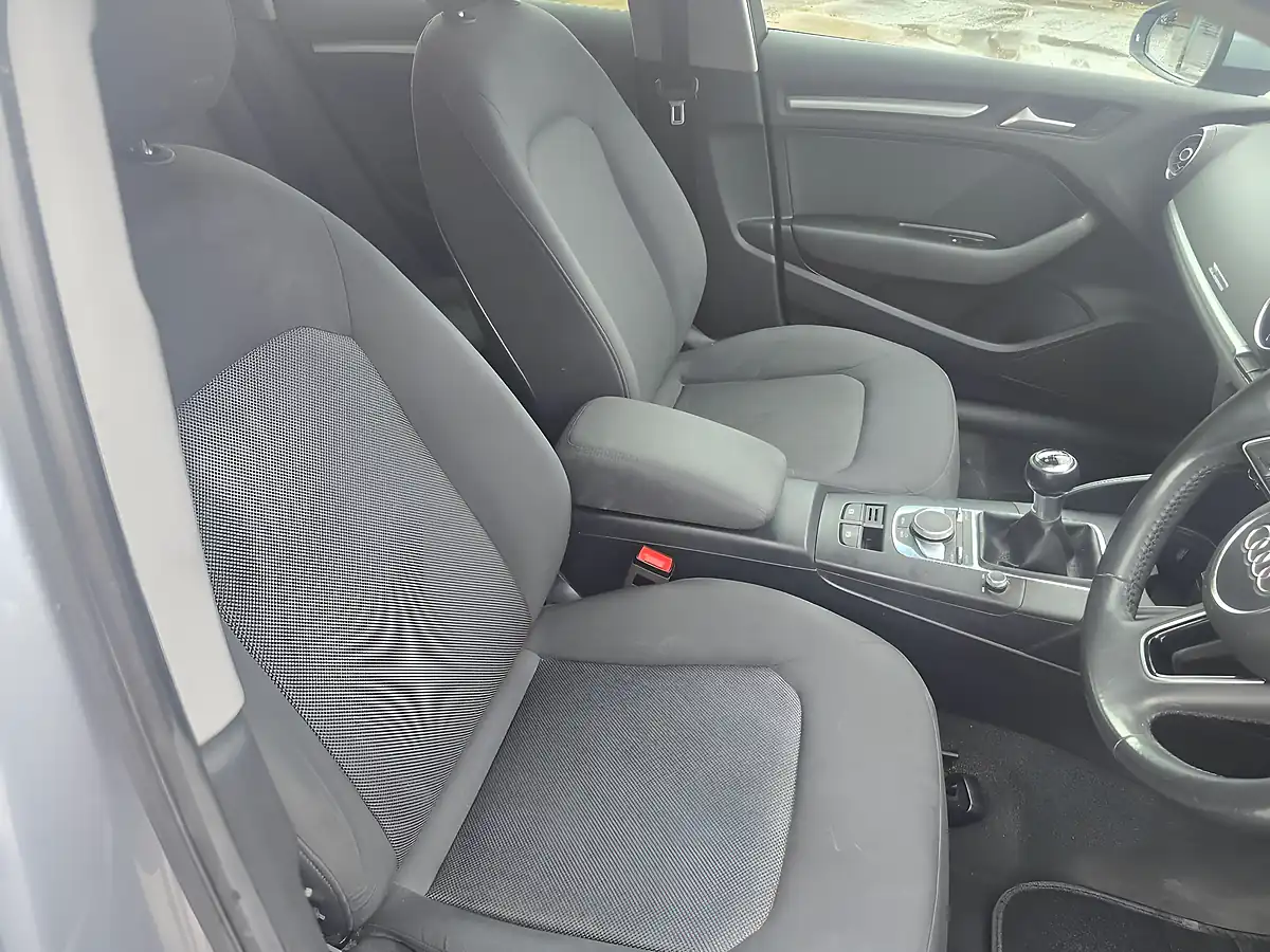 Used 2019 Audi A3 Se Technik Sportback Silver - Interior and Exterior details 12