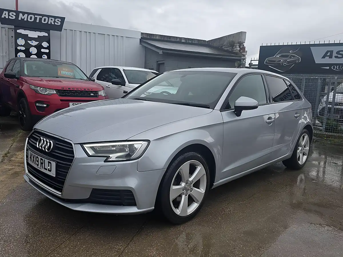 Used 2019 Audi A3 Se Technik Sportback Silver - Interior and Exterior details 3