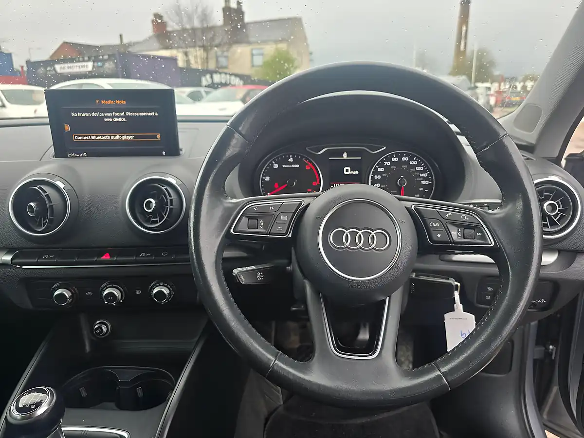 Used 2019 Audi A3 Se Technik Sportback Silver - Interior and Exterior details 9
