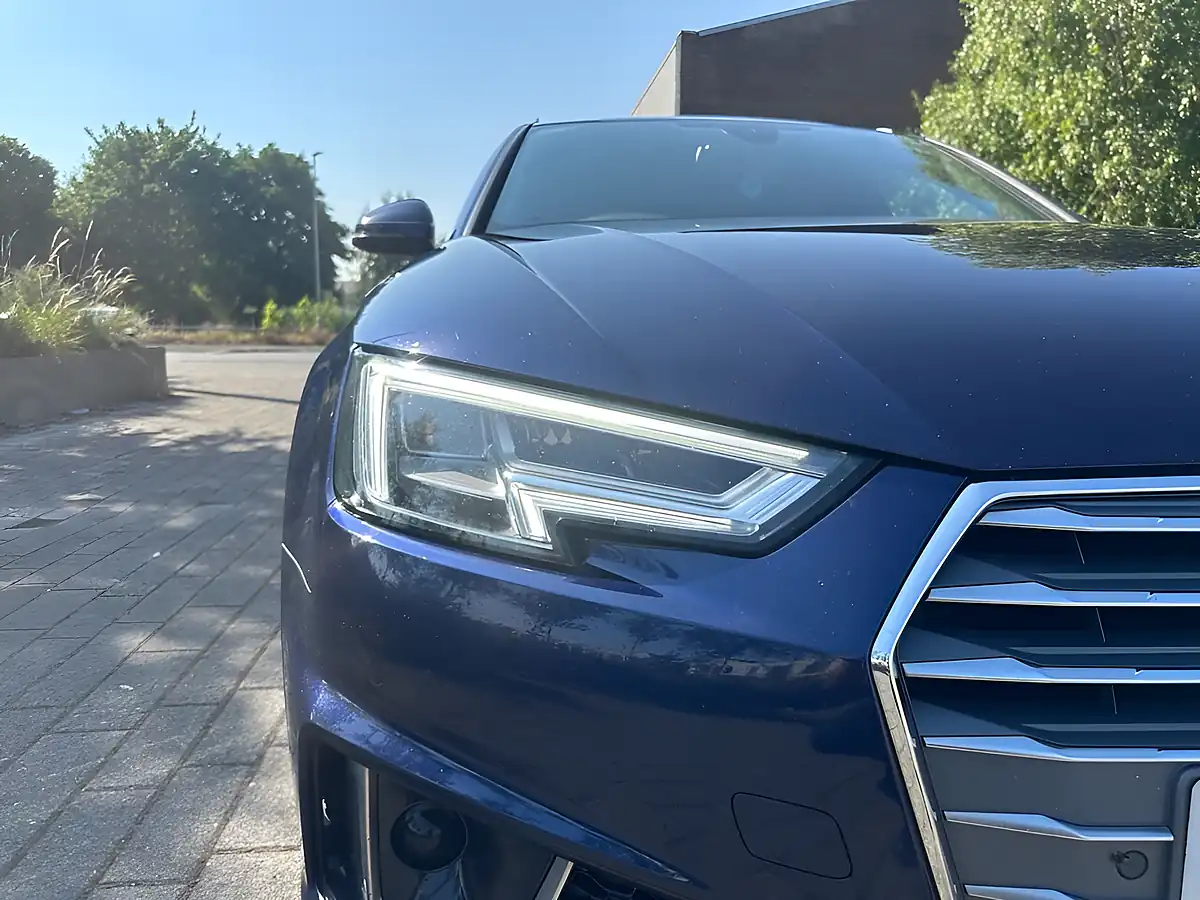 Used 2019 Audi A4 Avant S Line Blue - Interior and Exterior details 11