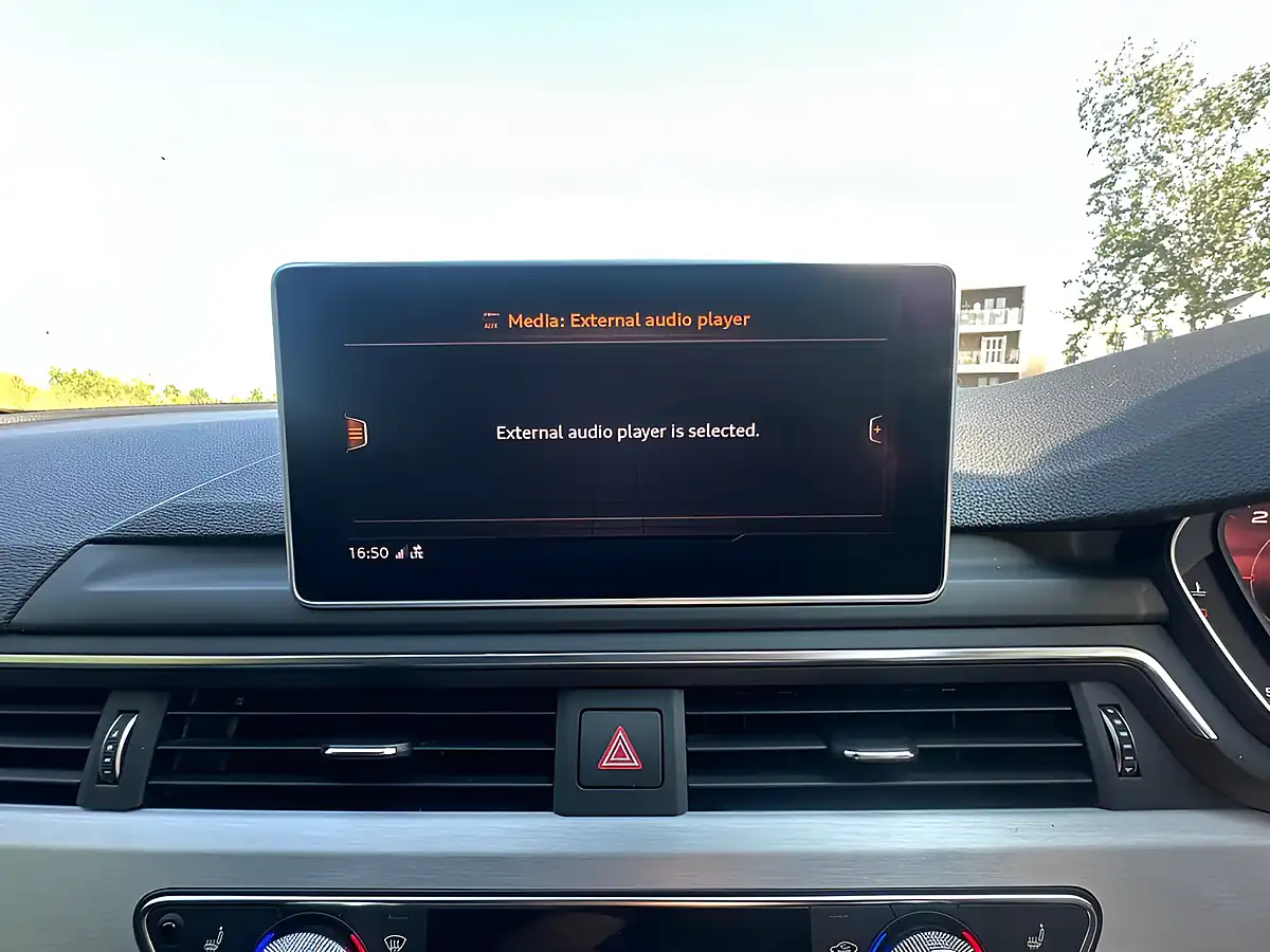 Used 2019 Audi A4 Avant S Line Blue - Interior and Exterior details 15