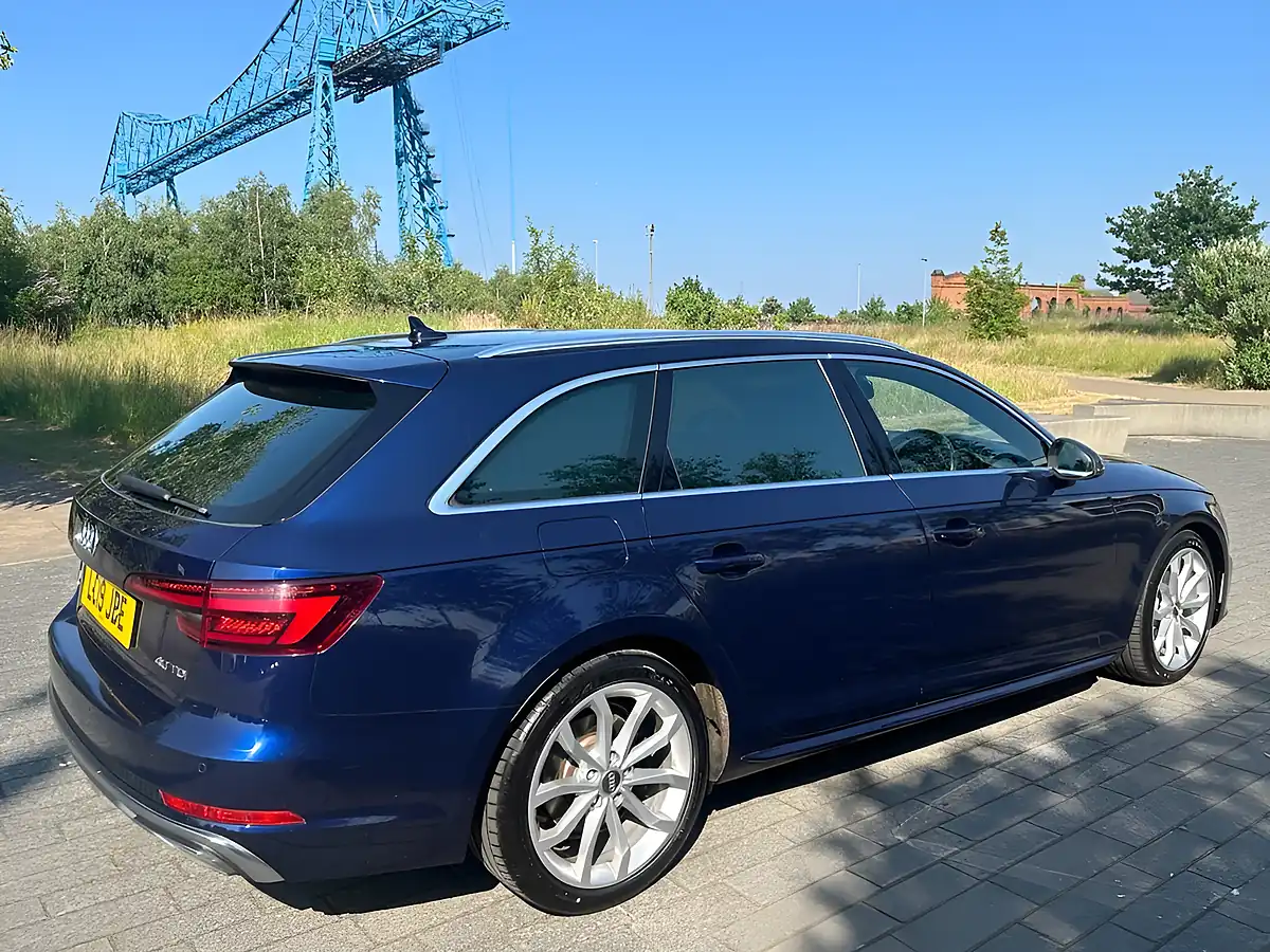 Used 2019 Audi A4 Avant S Line Blue - Interior and Exterior details 7