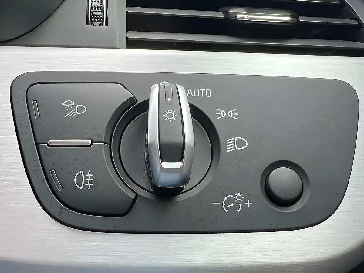 Used 2019 Audi A4 Avant S Line Grey - Interior and Exterior details 20