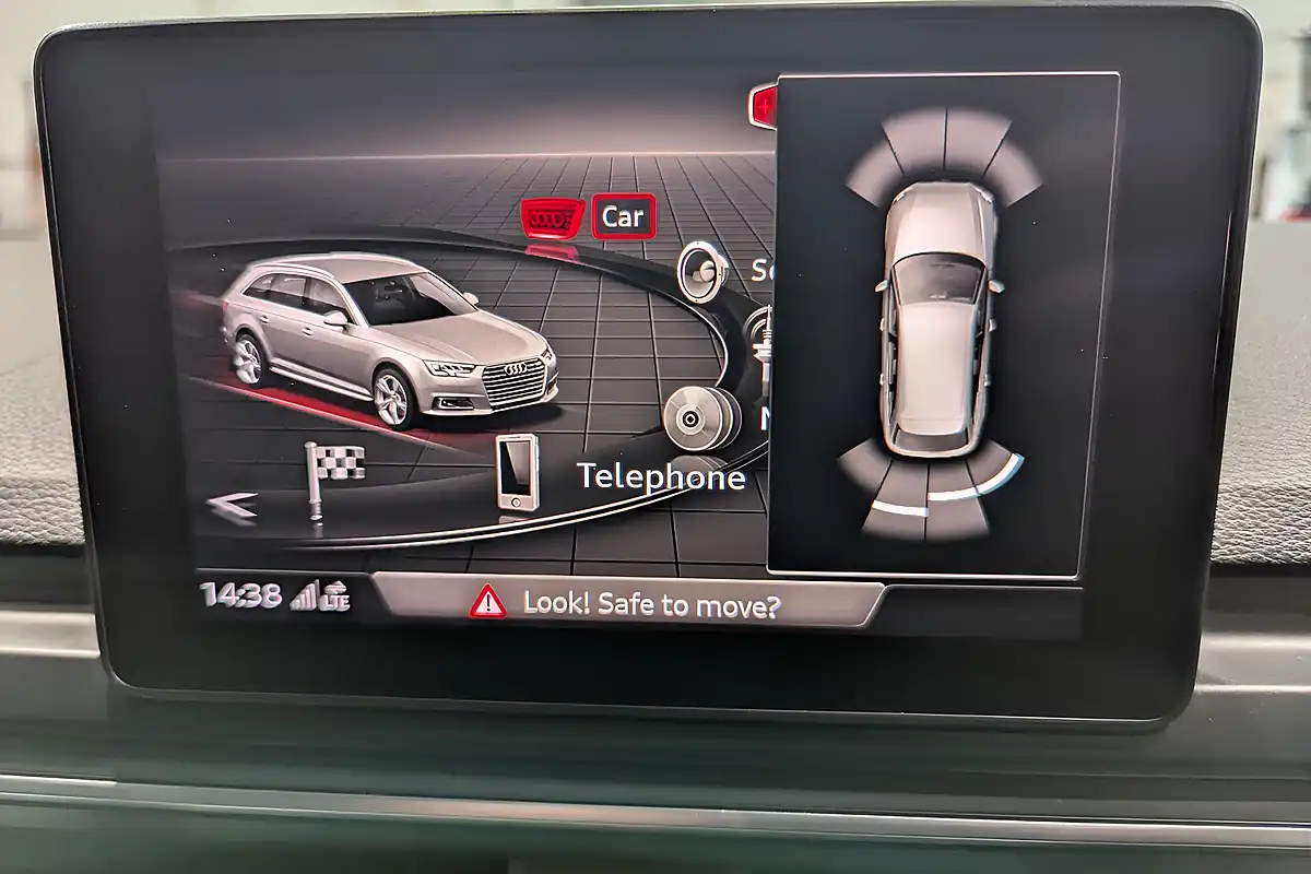 Used 2019 Audi A4 Avant S Line Grey - Interior and Exterior details 12