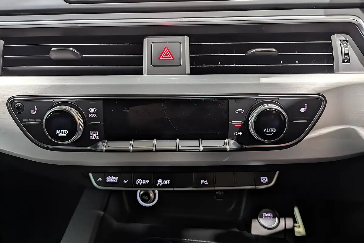 Used 2019 Audi A4 Avant S Line Grey - Interior and Exterior details 13
