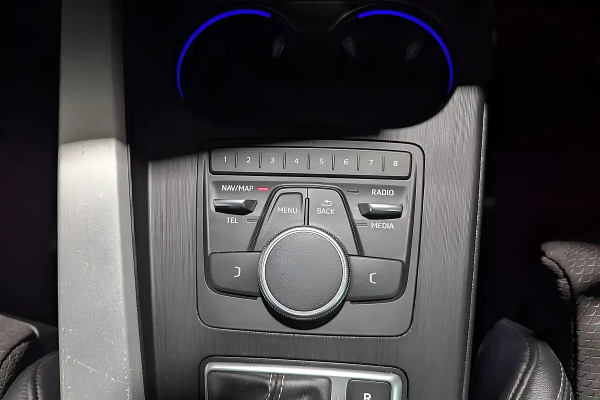 Used 2019 Audi A4 Avant S Line Grey - Interior and Exterior details 14