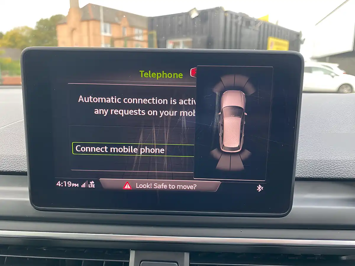 Used 2019 Audi A4 Avant S Line Silver - Interior and Exterior details 17