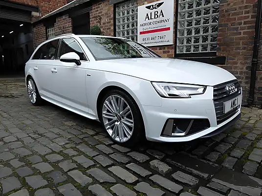 2019 Audi A4 Avant S line 2.0 TDI
