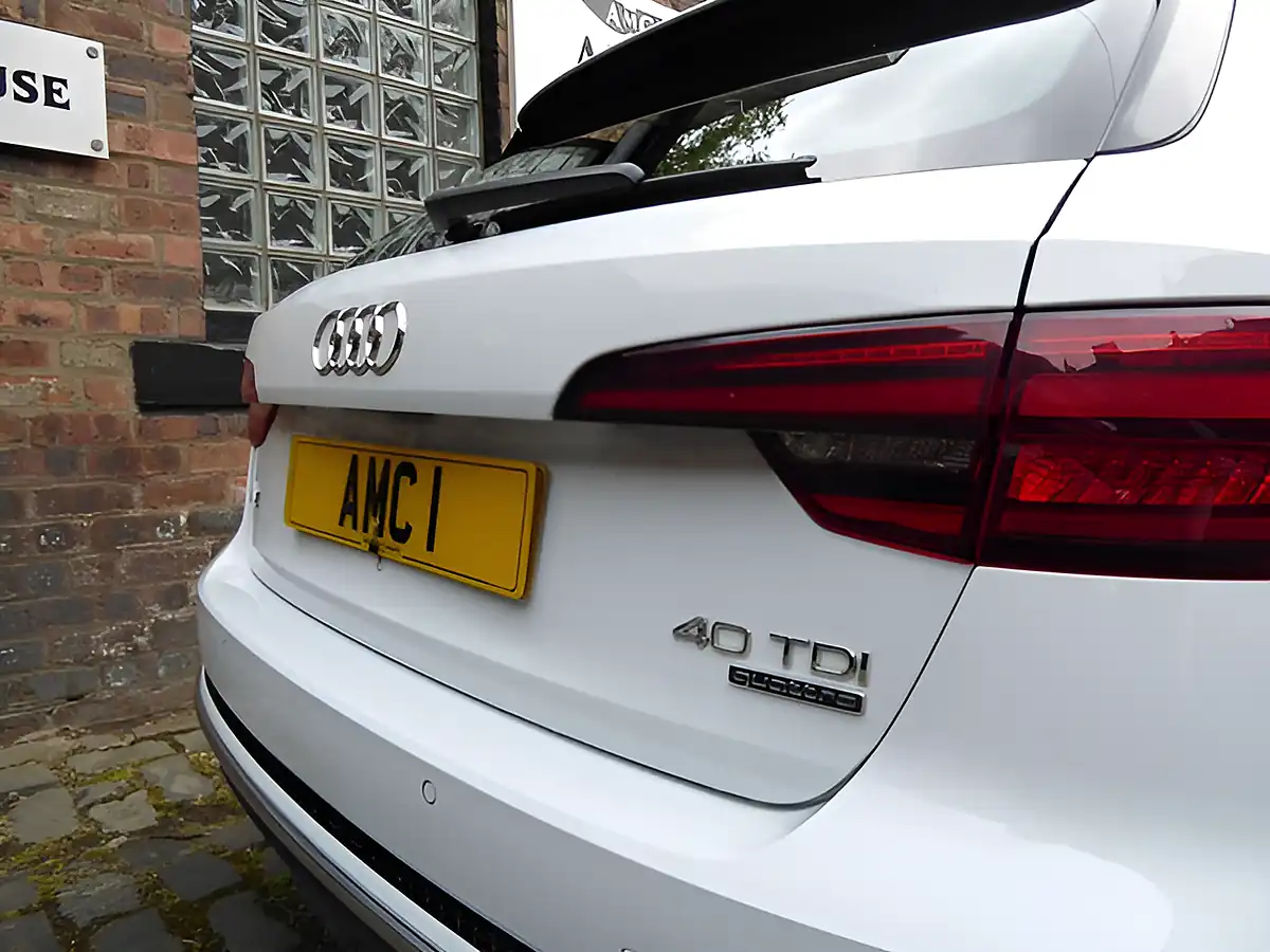 Used 2019 Audi A4 Avant S Line White - Interior and Exterior details 13