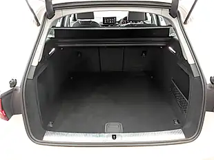 Used 2019 Audi A4 Avant Technik White - Interior and Exterior details 10