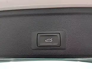 Used 2019 Audi A4 Avant Technik White - Interior and Exterior details 11