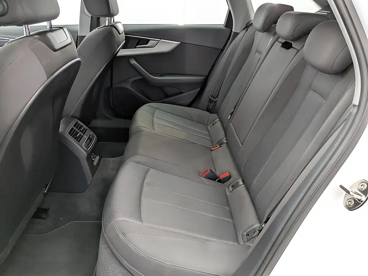 Used 2019 Audi A4 Avant Technik White - Interior and Exterior details 12