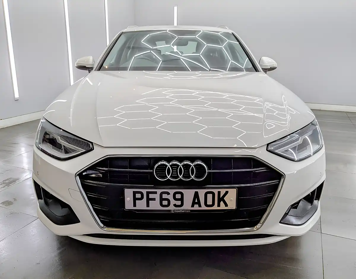 Used 2019 Audi A4 Avant Technik White - Interior and Exterior details 2