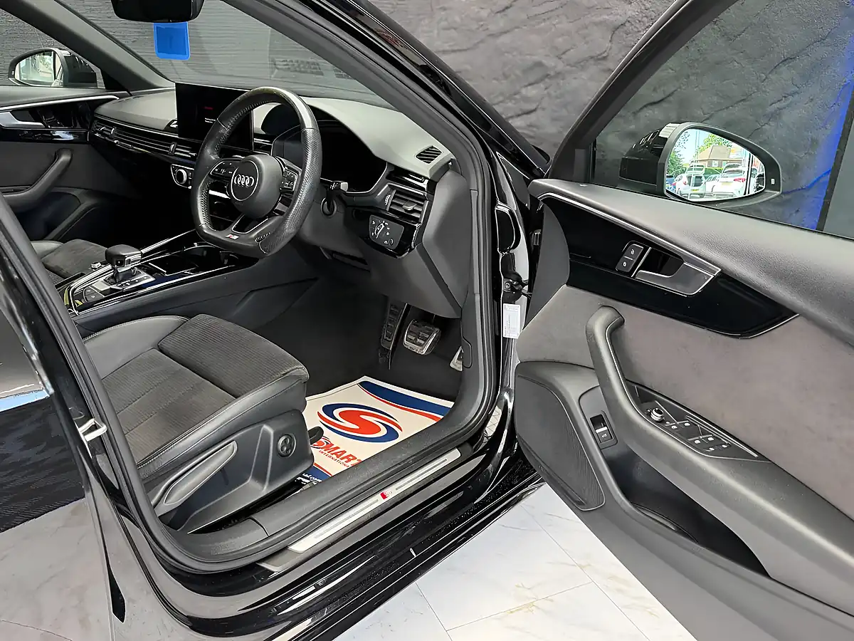 Used 2019 Audi A4 Black Edition Black - Interior and Exterior details 11