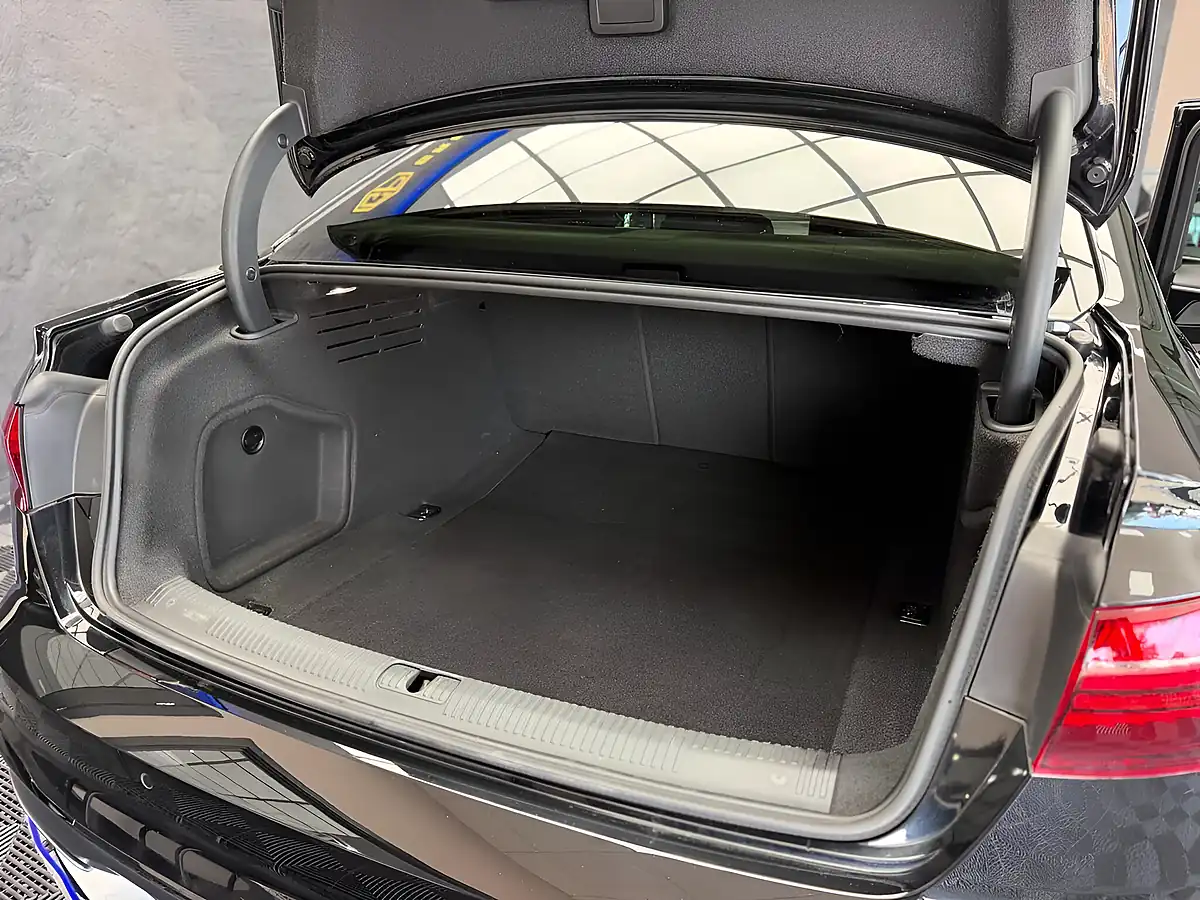 Used 2019 Audi A4 Black Edition Black - Interior and Exterior details 20