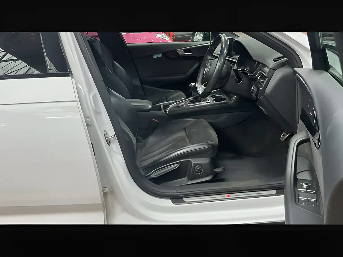 Used 2019 Audi A4 Black Edition Glacier White - Interior and Exterior details 11