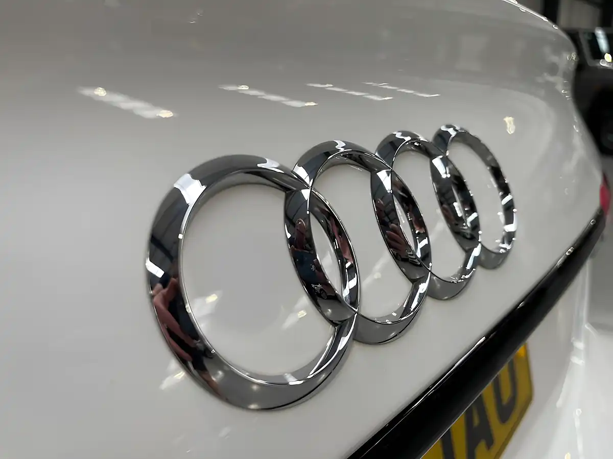 Used 2019 Audi A4 Black Edition White - Interior and Exterior details 8