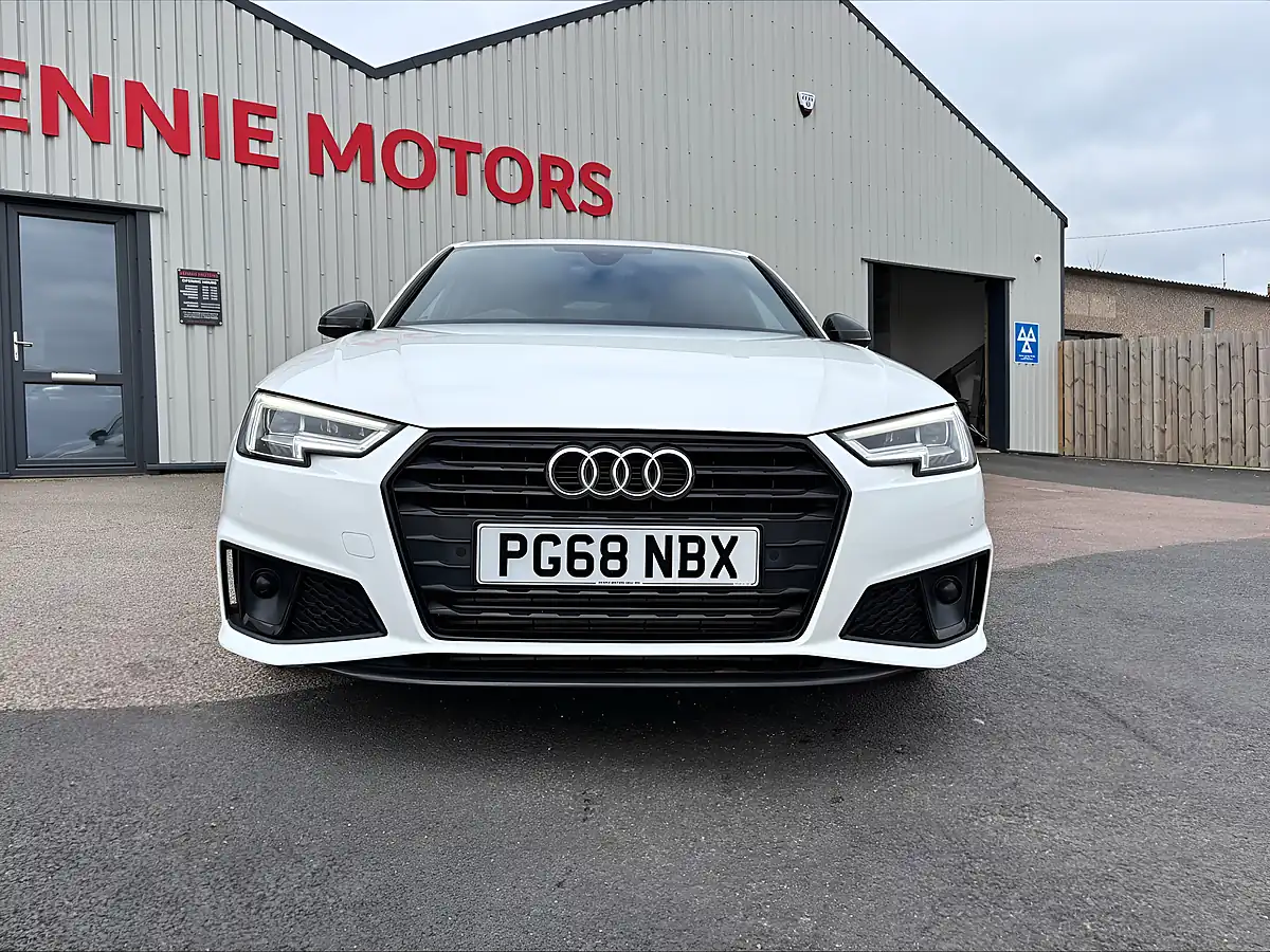 Used 2019 Audi A4 Black Edition White - Interior and Exterior details 6