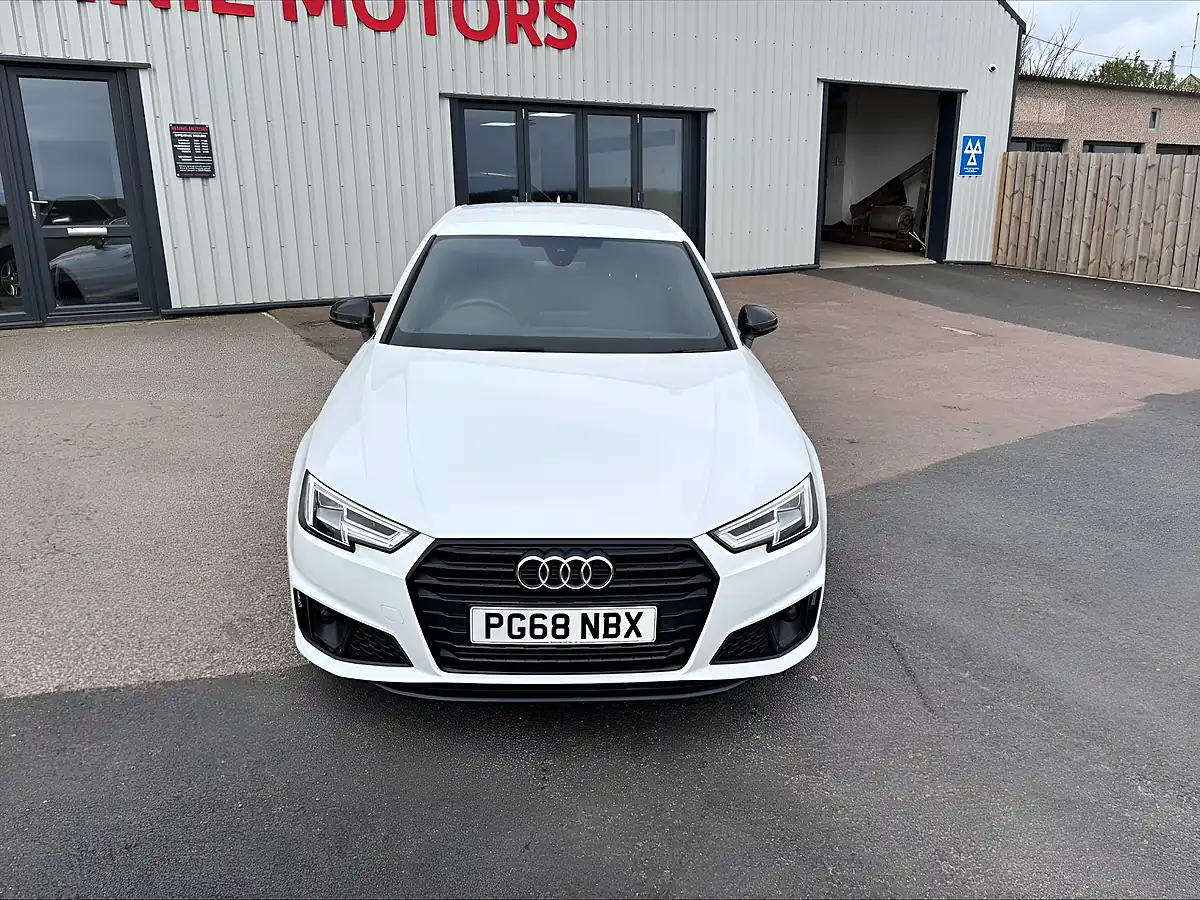 Used 2019 Audi A4 Black Edition White - Interior and Exterior details 7