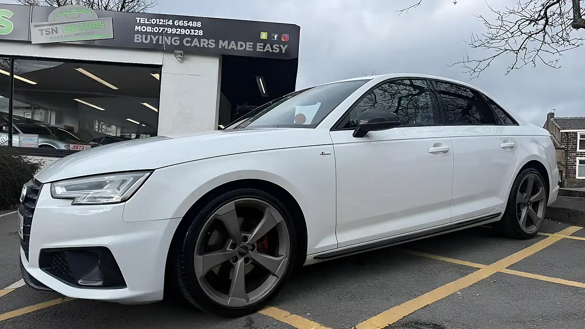 Used 2019 Audi A4 Black Edition White - Interior and Exterior details 12