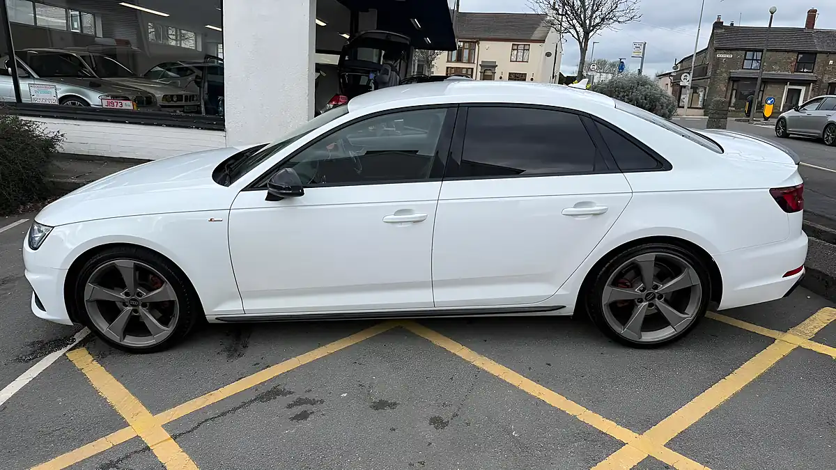 Used 2019 Audi A4 Black Edition White - Interior and Exterior details 14
