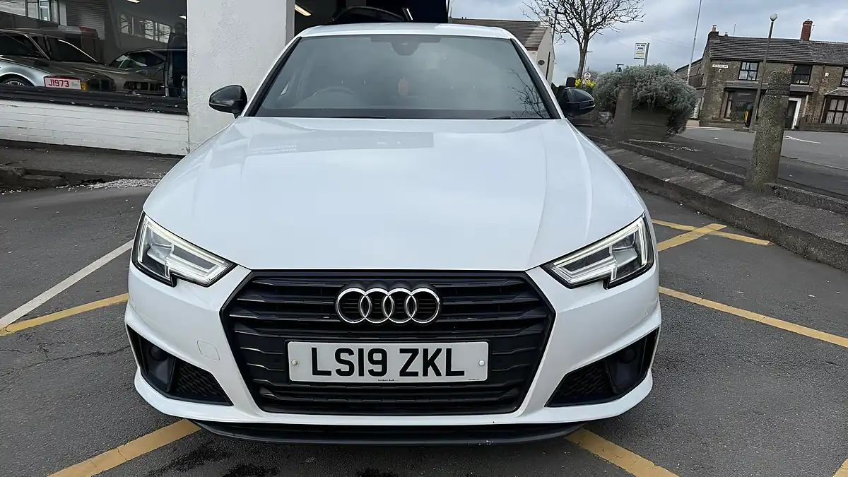 Used 2019 Audi A4 Black Edition White - Interior and Exterior details 5