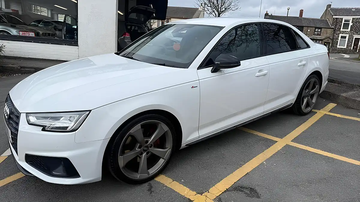 Used 2019 Audi A4 Black Edition White - Interior and Exterior details 6