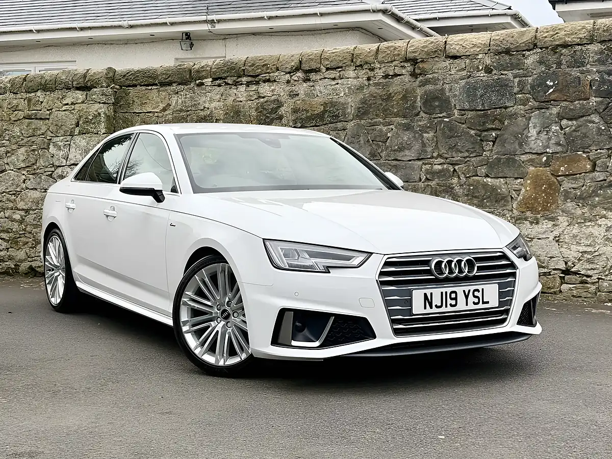 Used 2019 Audi A4 S Line White - Front View